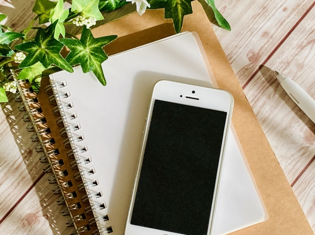 男からLINEでの自然な電話の誘い方とは？女性が思わずOKする！